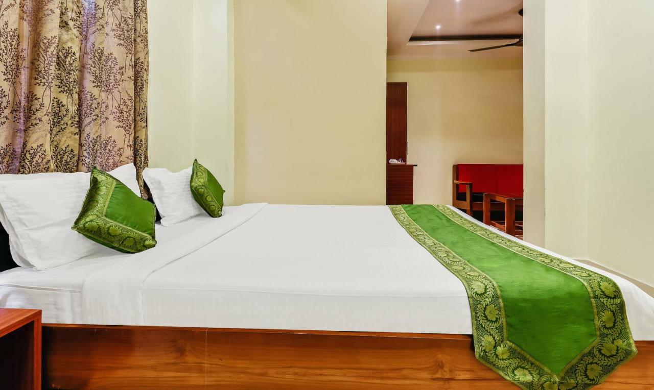 Treebo Trend Prabash Atithi Griha Hotel Guwahati Eksteriør billede